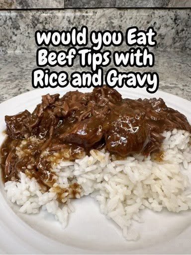 Beef Tips with Rice and Gravy