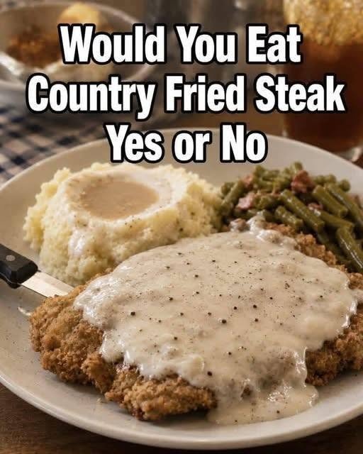 Country Fried Steak with Cream Gravy