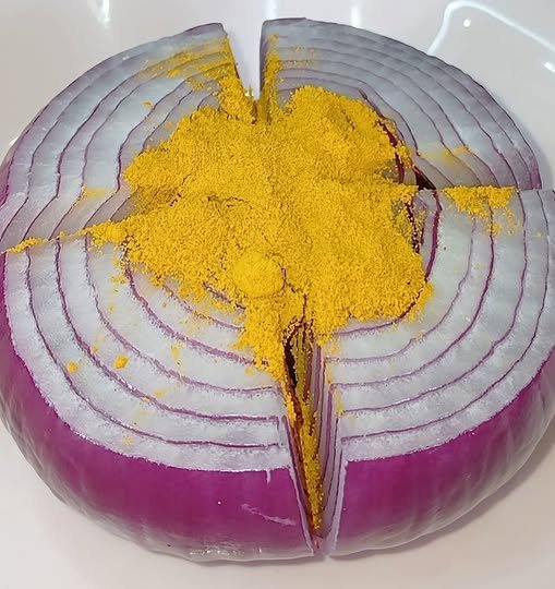 6 Surprising Health Benefits of Onion and Turmeric You Shouldn’t Ignore
