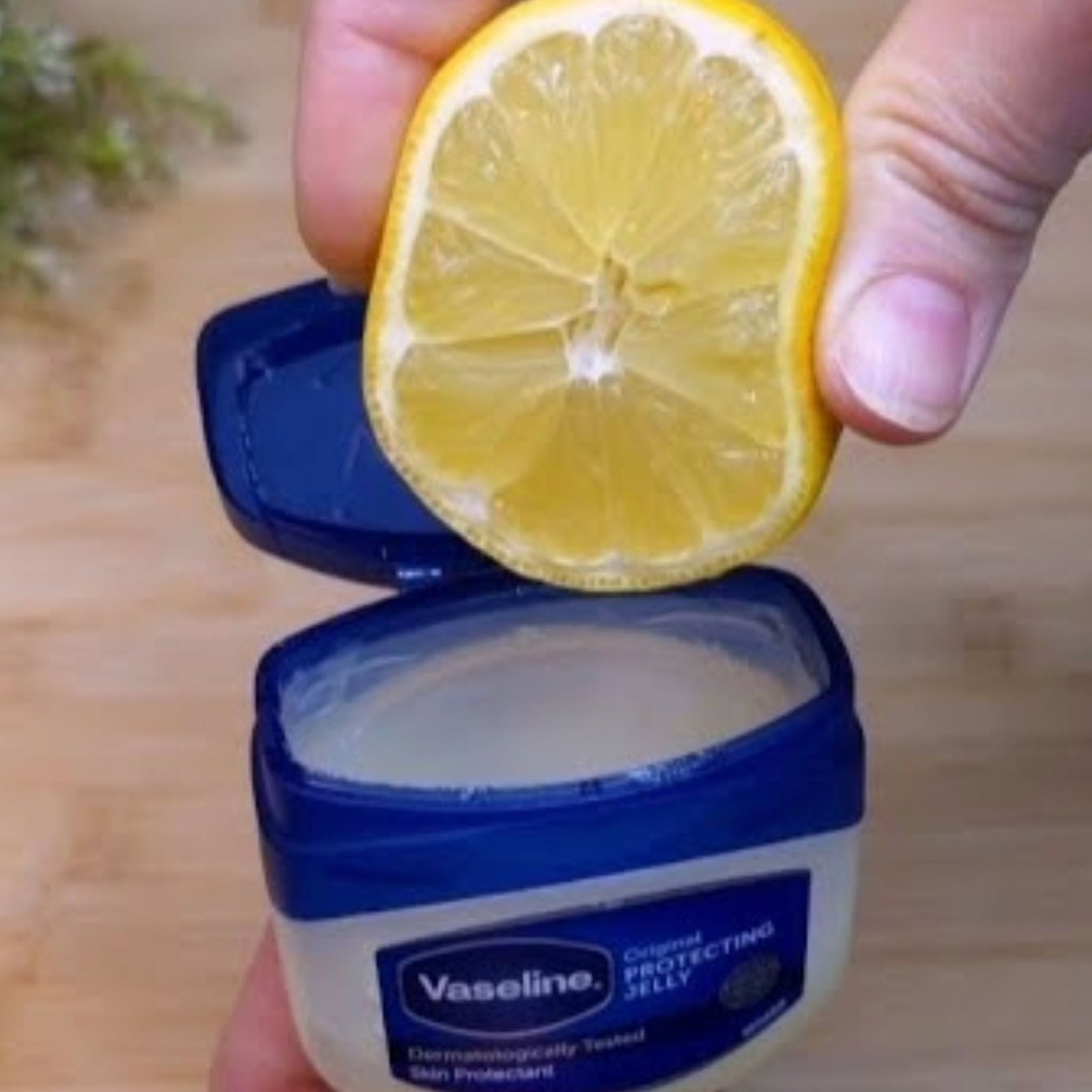Mix Vaseline with Lemon and Be Amazed by the Results