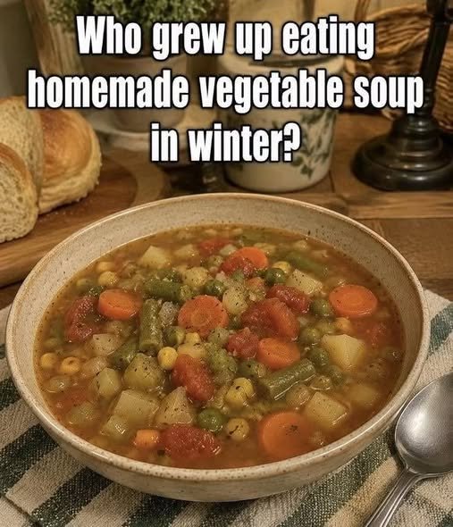 Beef and Macaroni Soup